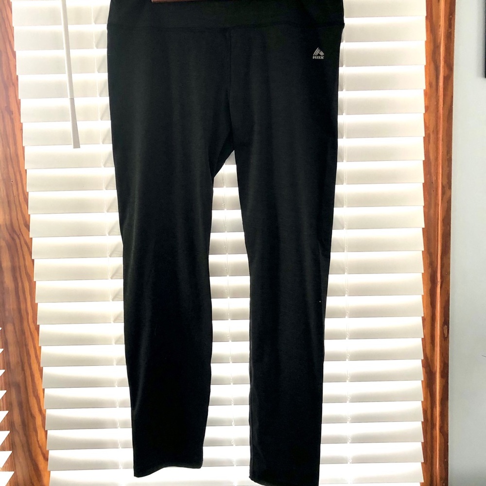 Fleece Lined RBX black leggings